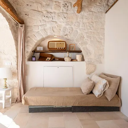 Trulli E Frasche, Intera Villa Martina Franca